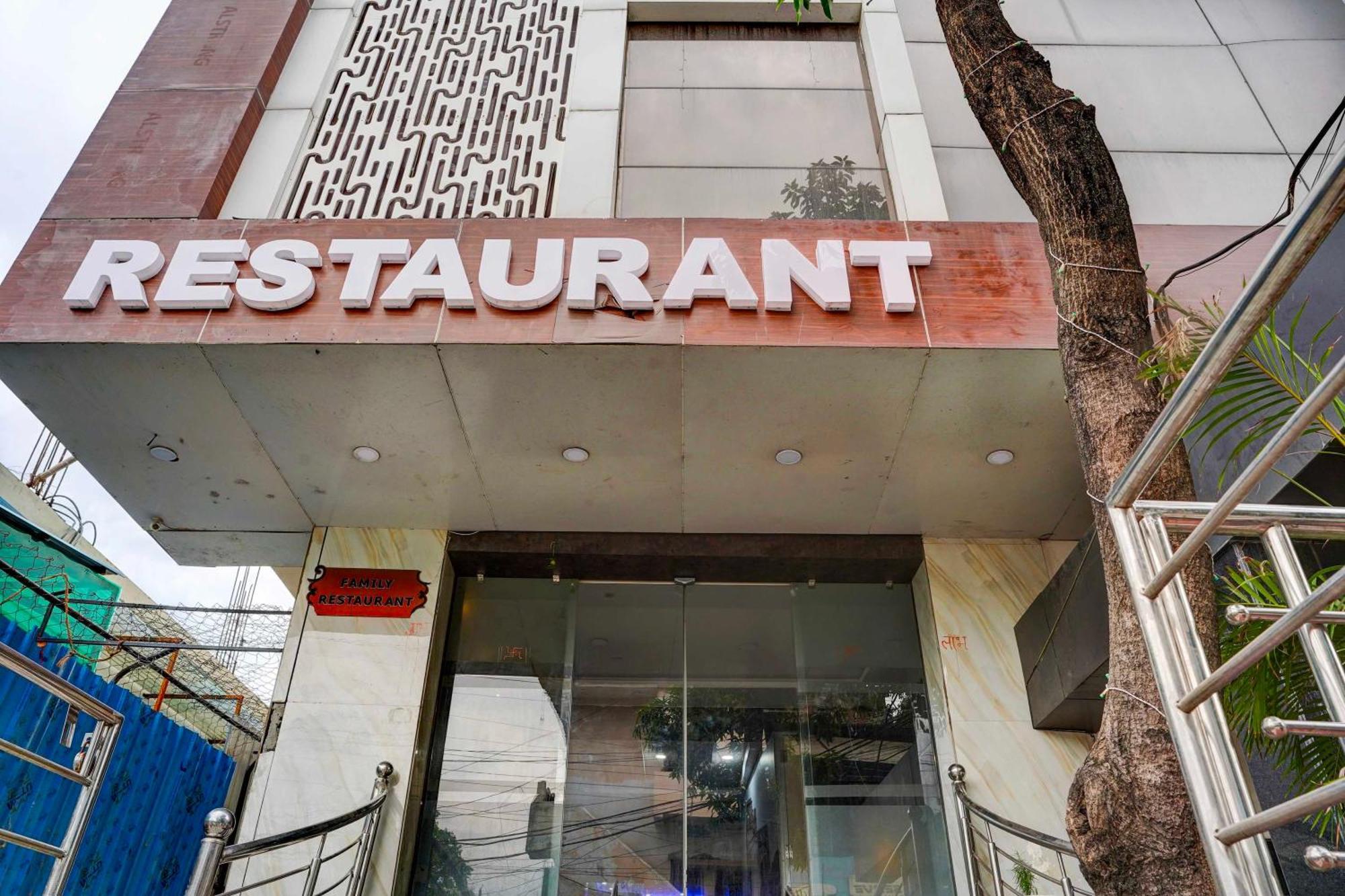 Hotel O Swag Jabalpur Bagian luar foto