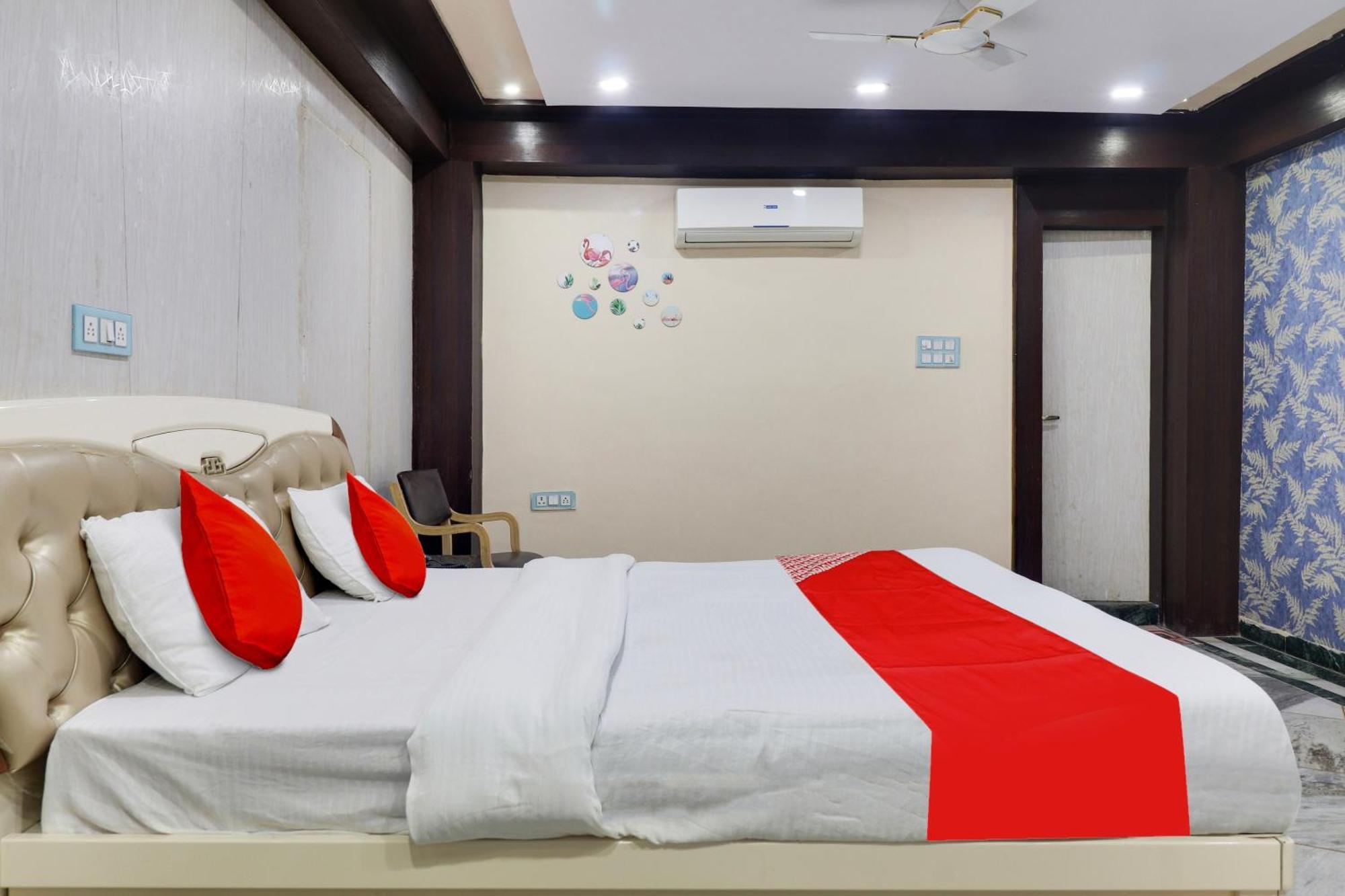 Hotel O Swag Jabalpur Bagian luar foto